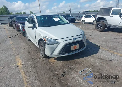 2019 Toyota Yaris Le z USA, uszkodzony, nr VIN 3MYDLBYV7KY509419